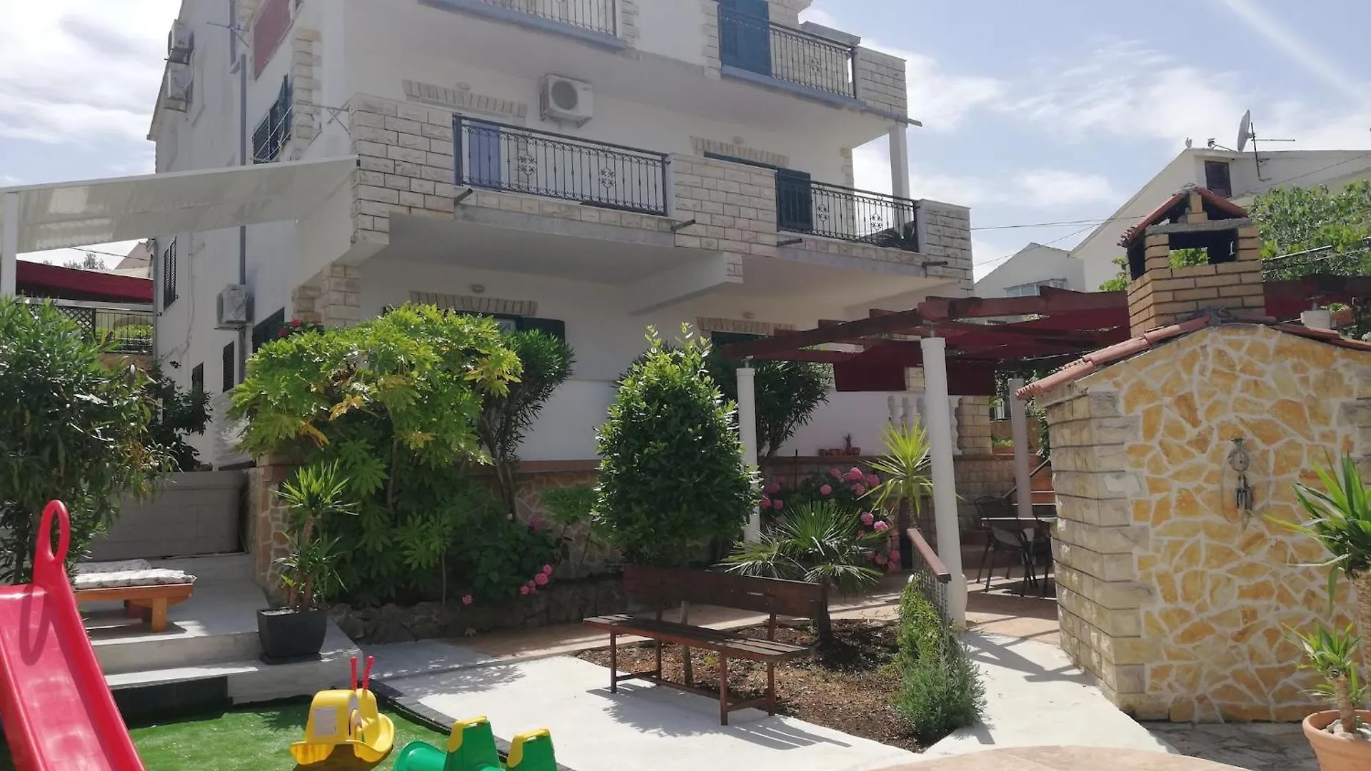 Modern Apartment In Slatine With Terrace Trogir