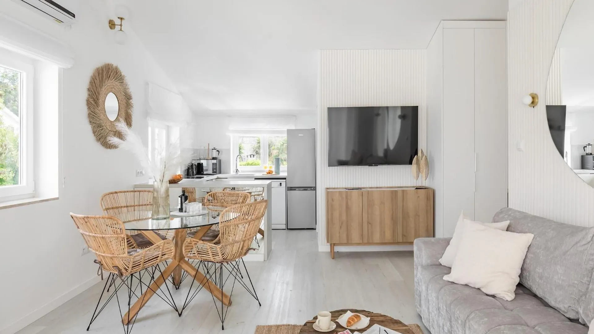 Modern Apartment In Slatine With Terrace Trogir Kroatien
