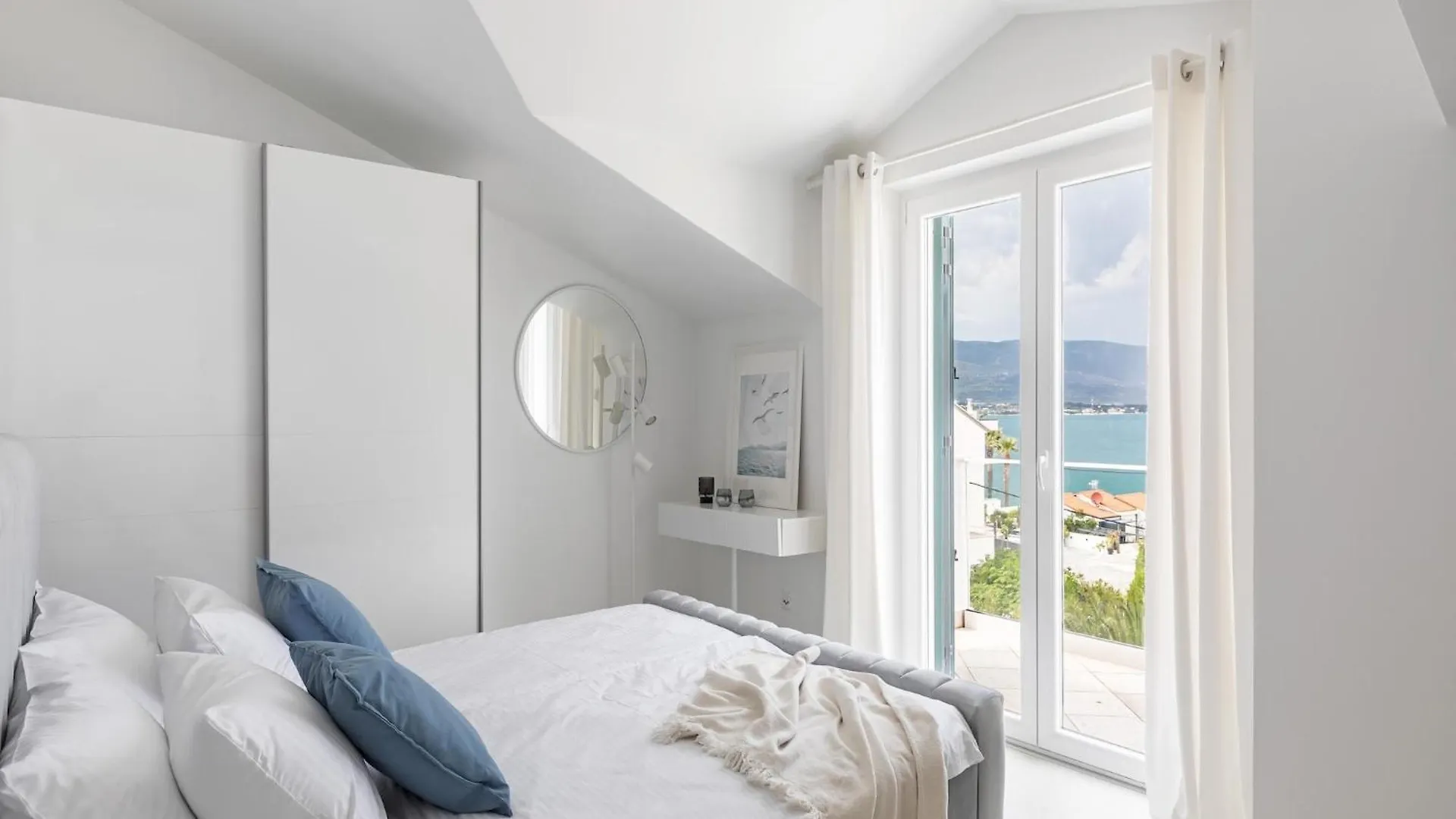 Modern Apartment In Slatine With Terrace Trogir